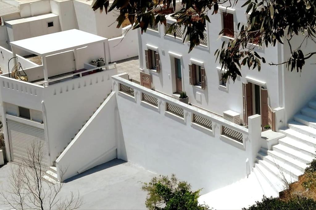 Aurora Apartment Pera Gyalos Екстер'єр фото